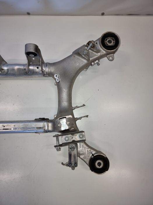 Punte spate BMW seria 5 G30 G31 4X4 Xdrive 540i LL / cod-6861201 OEM