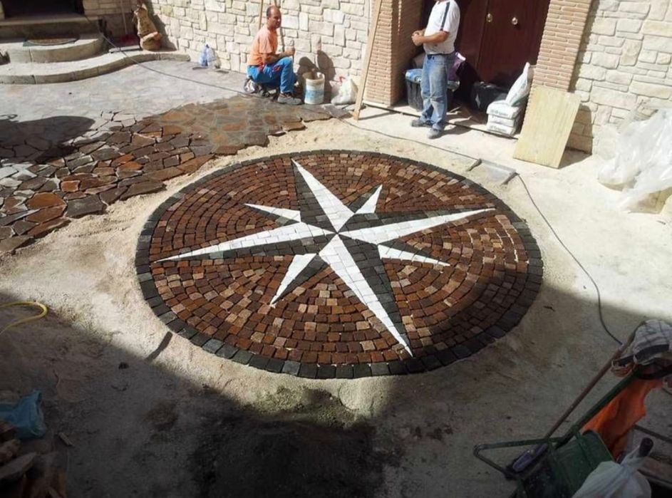 Vând piatră cubică de pavaj istoric și montez