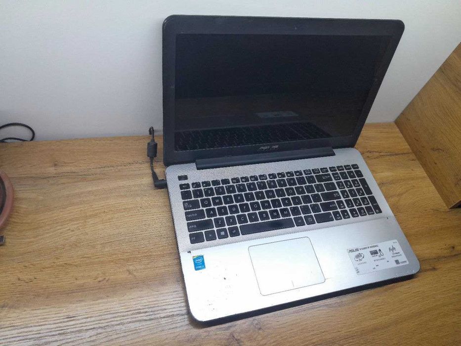 ASUS K555 ноутбук сотилади