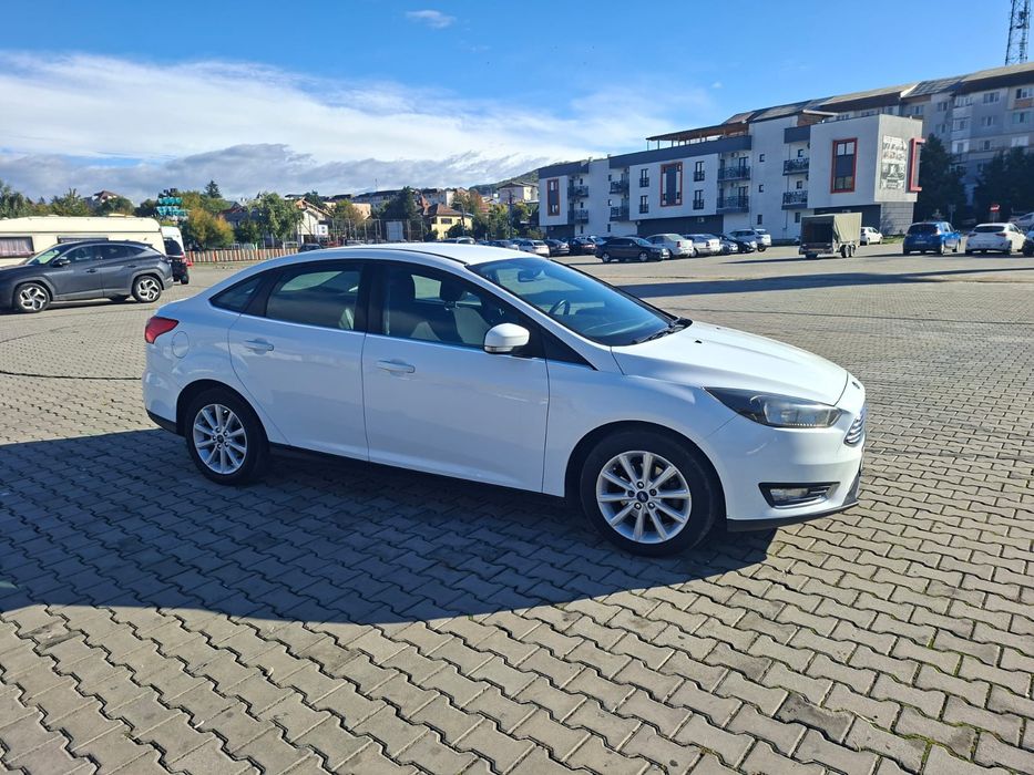 Ford Focus 2016 5800 euro