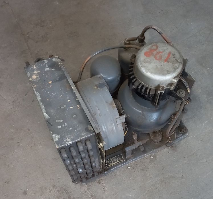 Продам холодильный агрегат ВСэ 1250м