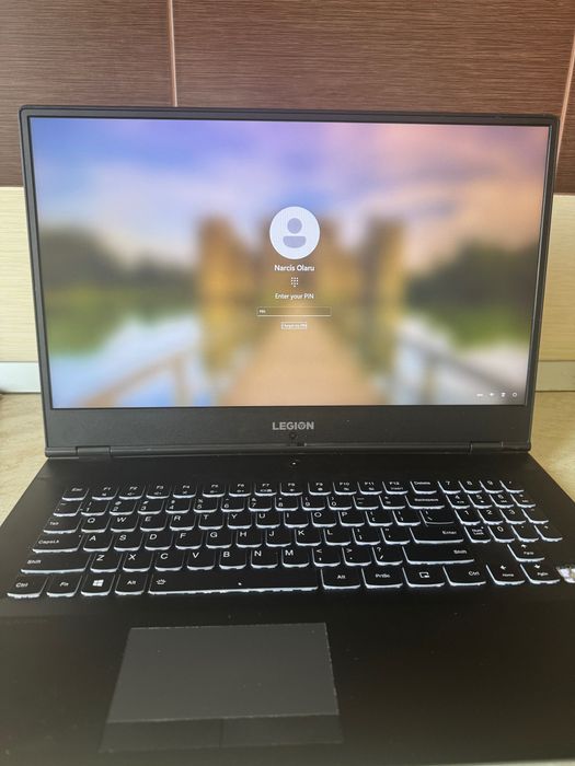 Laptop Gaming A Lenovo Legion i7 – preț excelent!