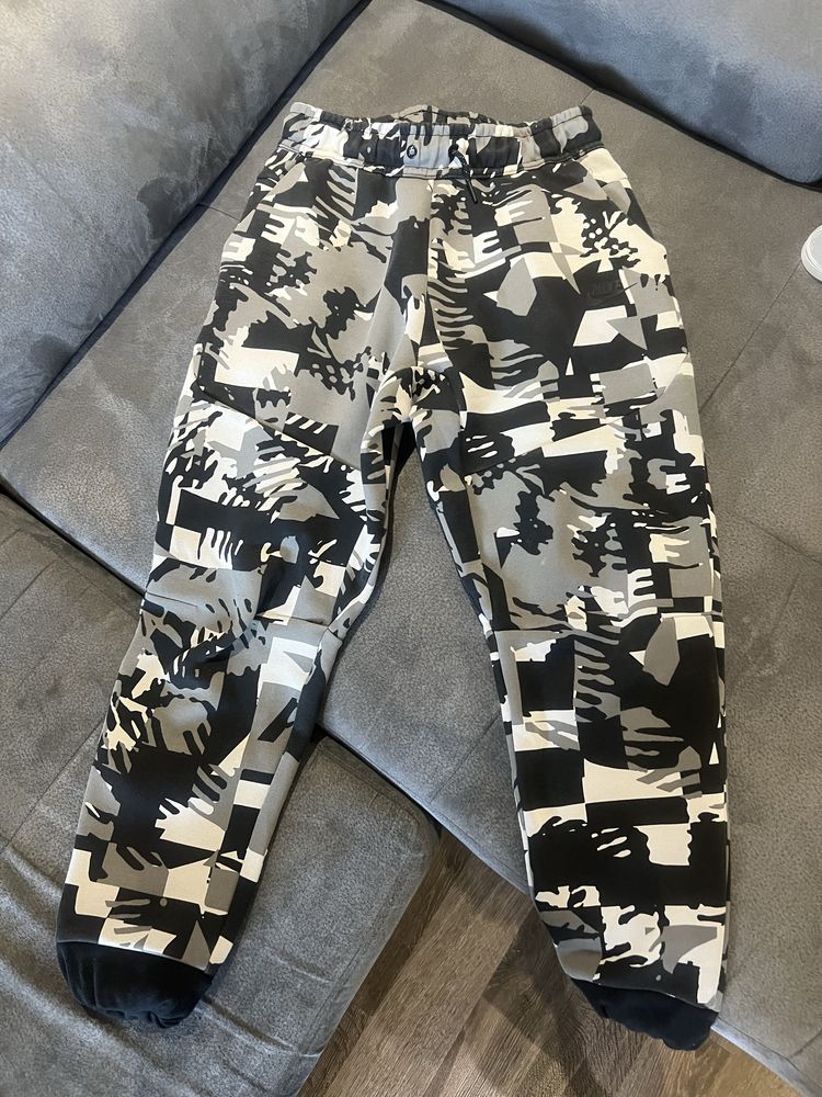 Детско долнище NIKE
