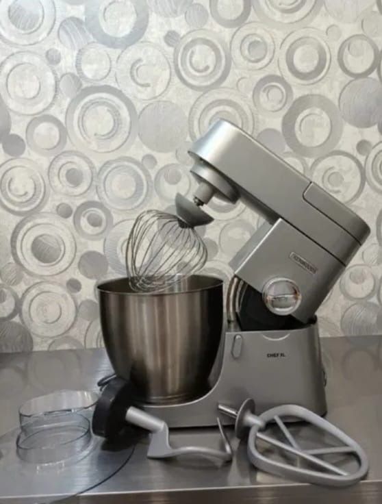 Миксер Kenwood chef XL