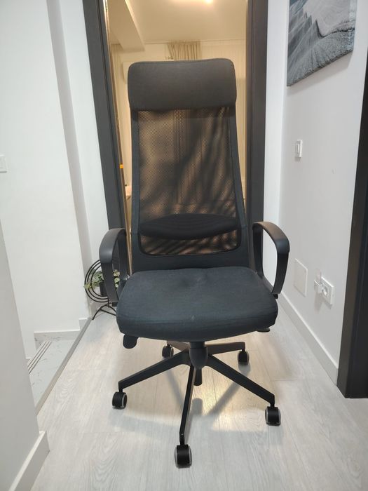 Ikea scaun rotativ de birou Markus