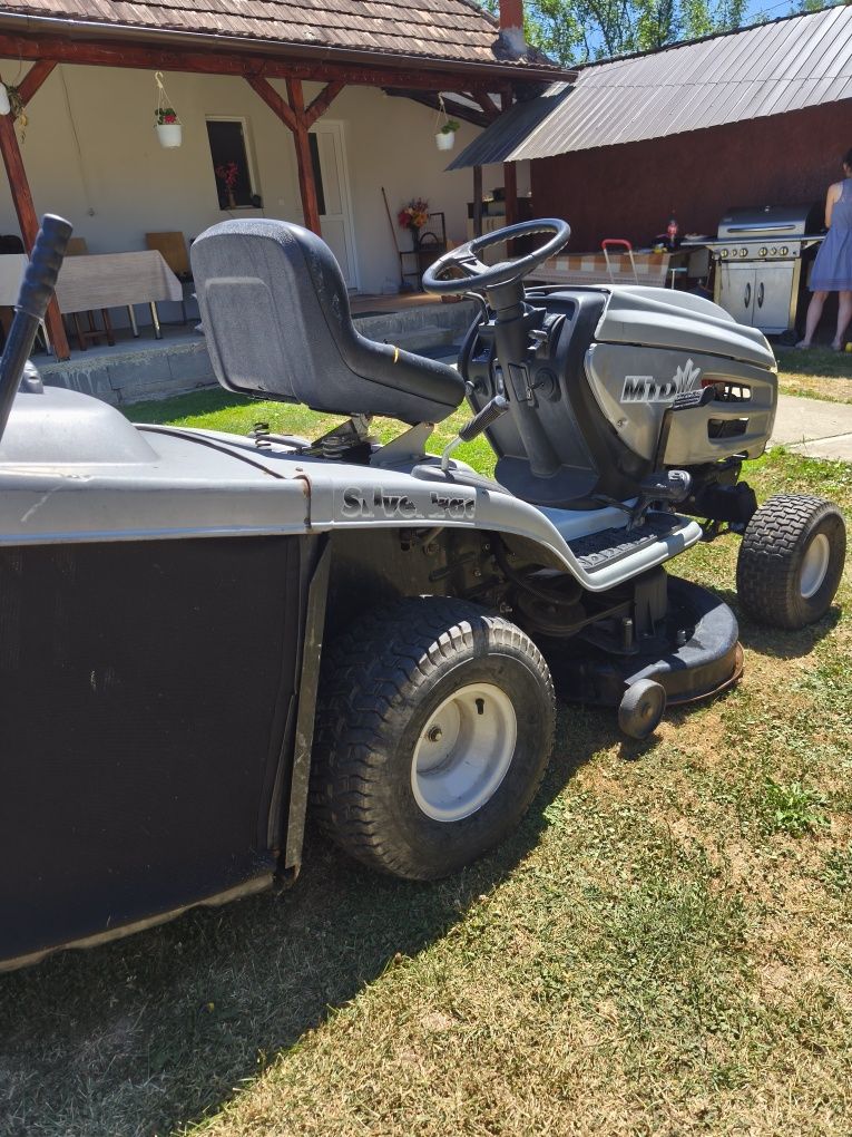 Tractoras gazon Mtd 20 Cai