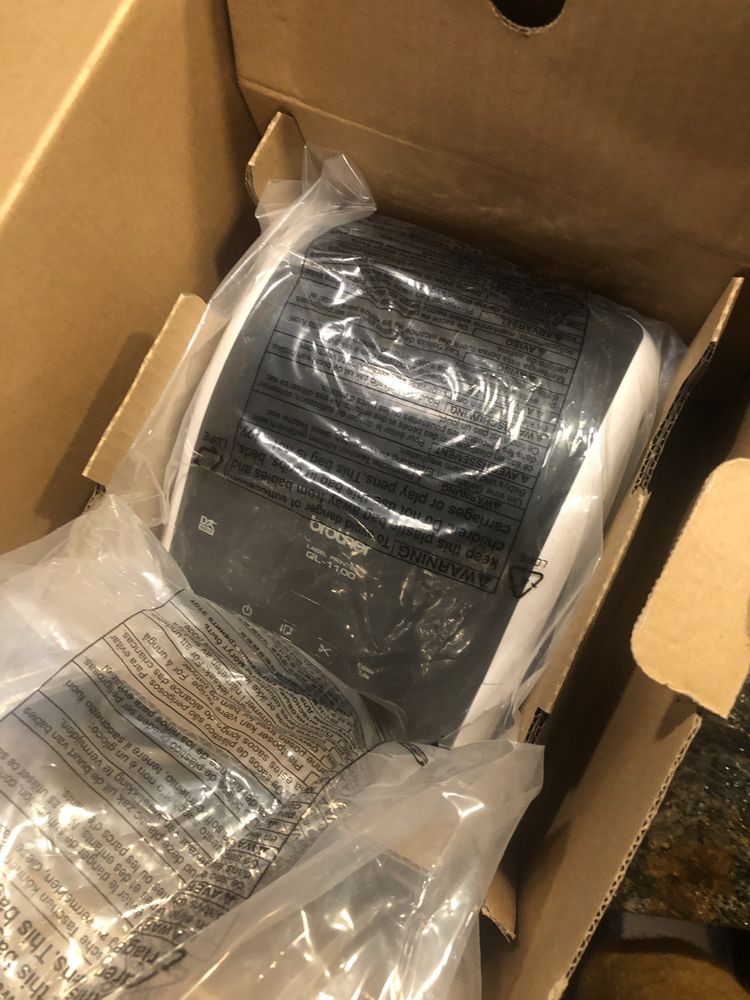 Принтер за етикети Brother QL-1100c, 300DPI, USB, Аuto-Сutter