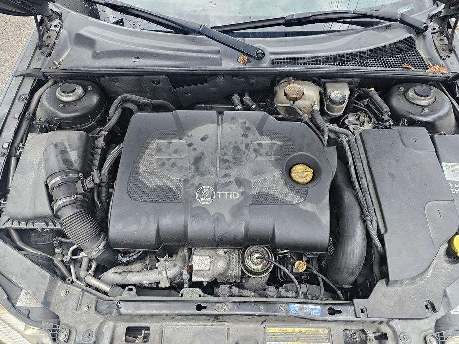 Продавам Saab 9-3 1.9 180