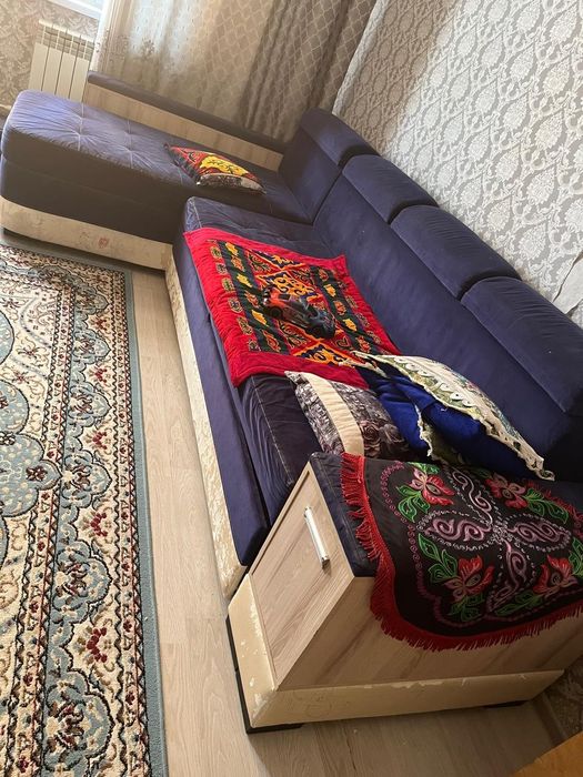 Диван жер үйге жақсы реставрация қалатын дарға өте керемет