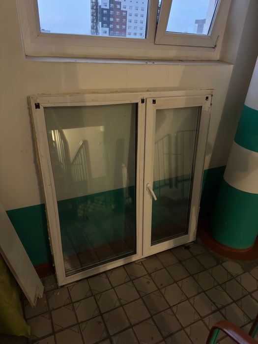 Продам  окно 130/138