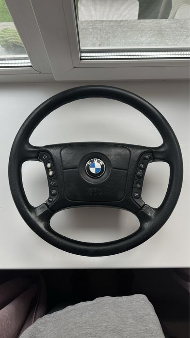 Руль BMW E38 рестайл