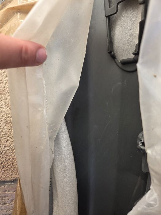 Нова предна броня за Мерцедес W211