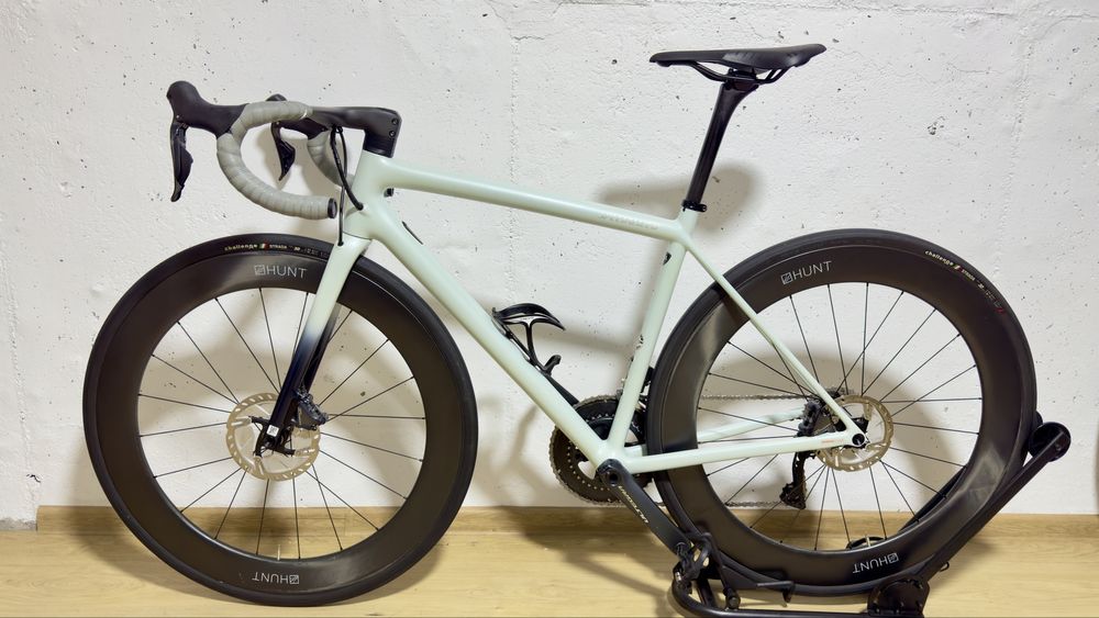 Cursiera disc Specialized Aethos Expert di2