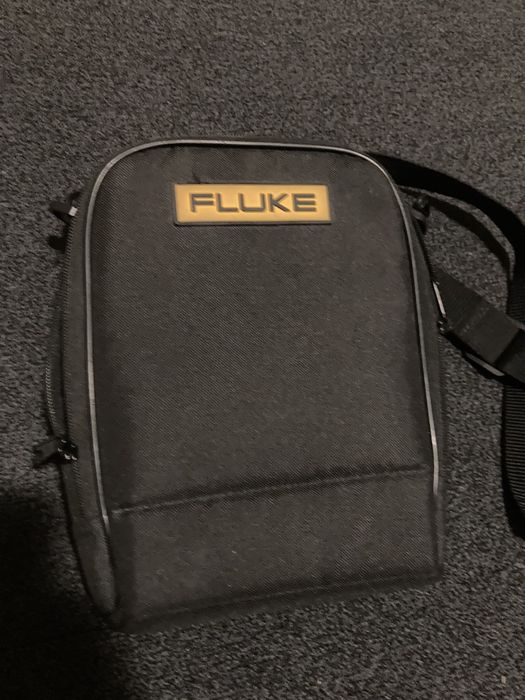 Tester fluke 323 clamp meter