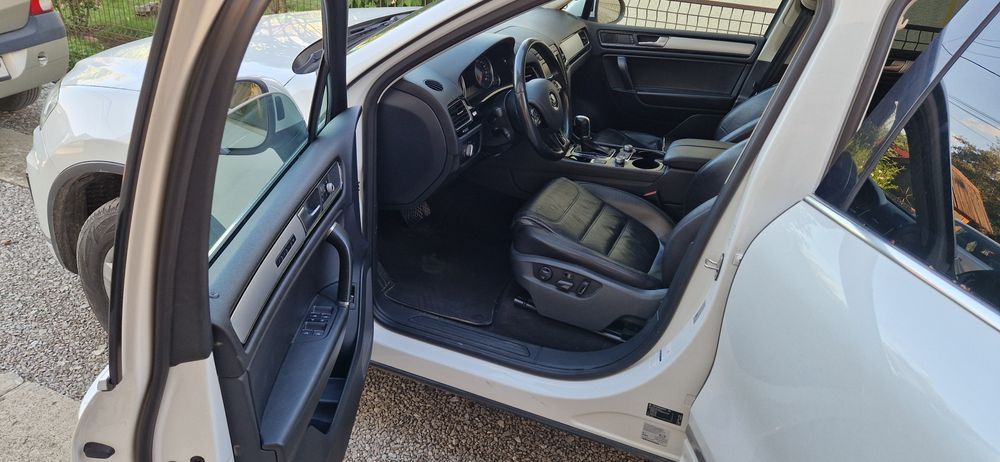 Vând Volkswagen touareg 7P facelift rline padele perne panoramic