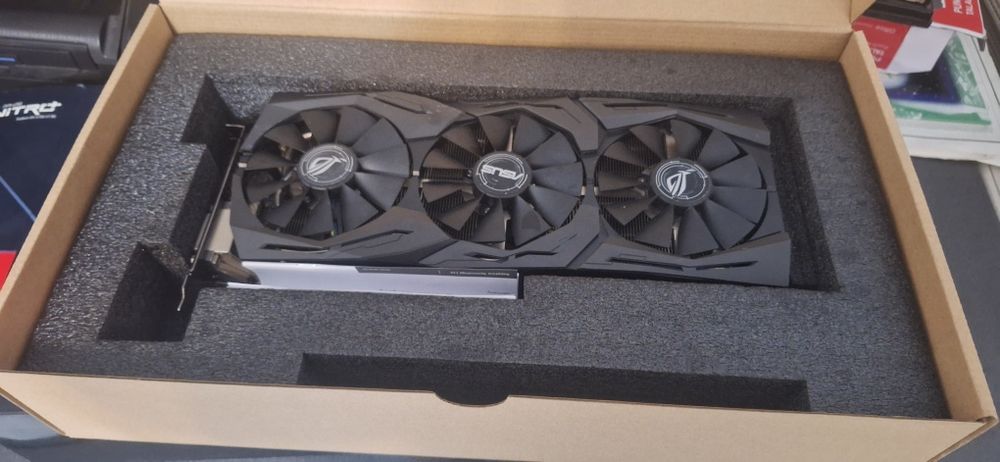 Gtx 1080ti ti asus strix rog