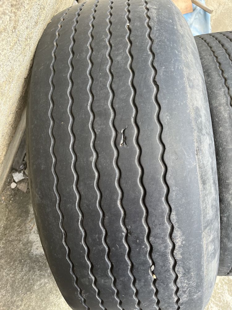 Гуми 425/65 R22.5