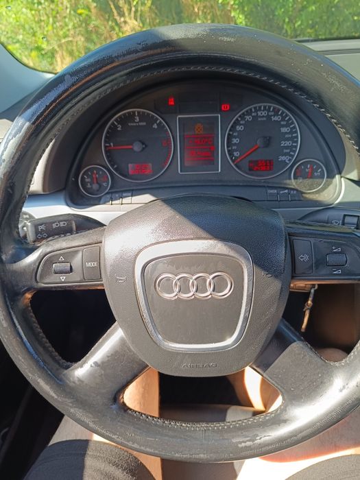 Vând sau schimb Audi A4 B7