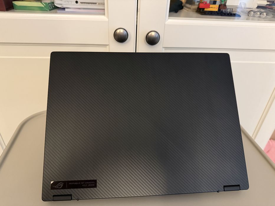 Laptop Asus Flow X13 , Ryzen 7 , 16 GB Ram , RTX 3050