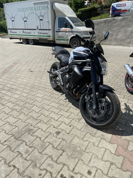 Vand kawasaki er6n