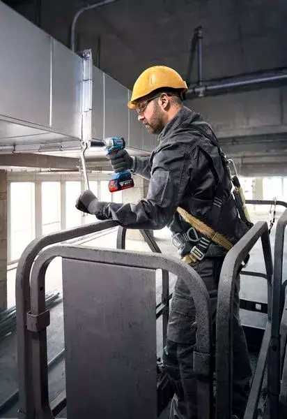 ПРОМОЦИЯ!Акумулаторен гайковерт безчетков GDS 18V-350 Solo Bosch