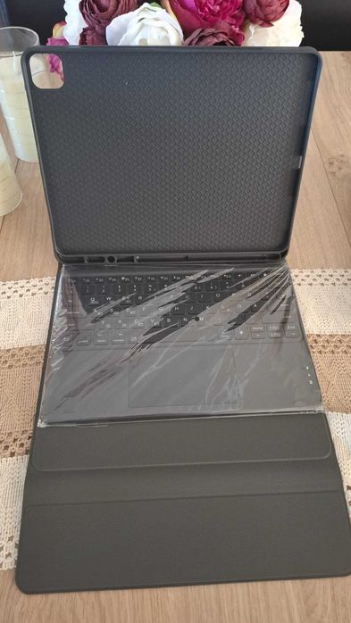 carcasa si tastatura tableta wireless noua
