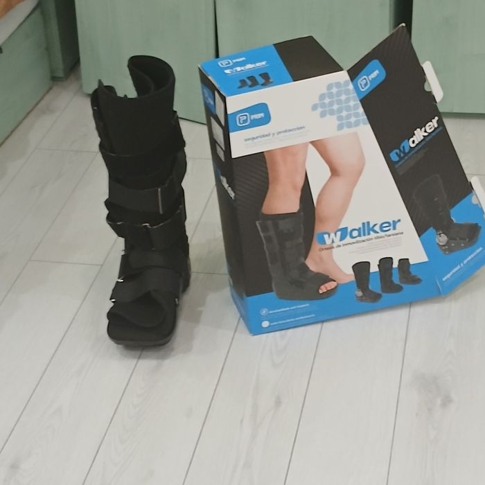 Ортодичен ботуш шина за глезен