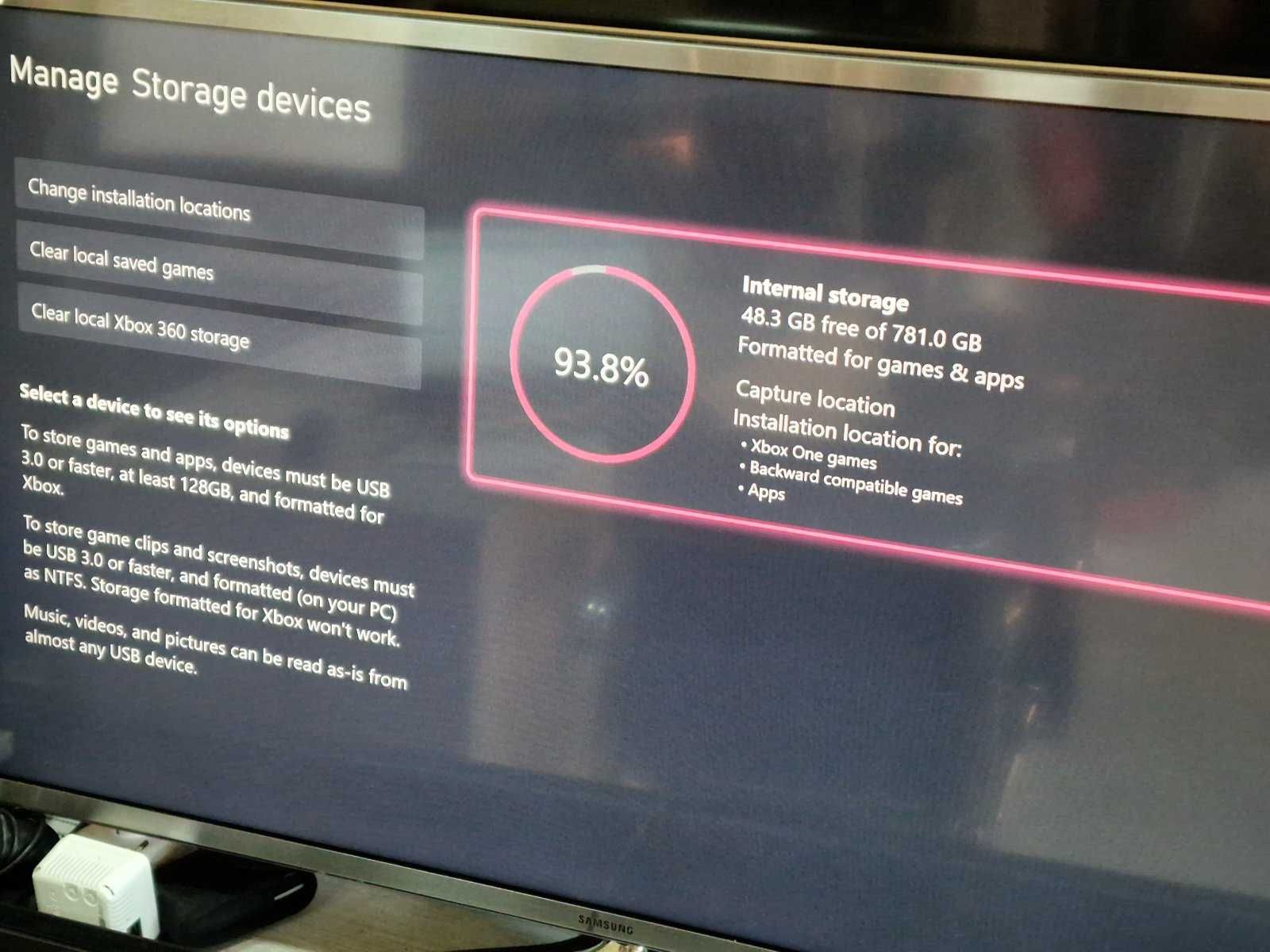 Microsoft Xbox One S 1TB + 2 игри подарък