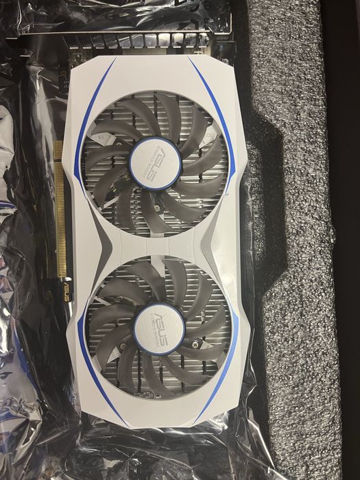 Placa Video Asus 950