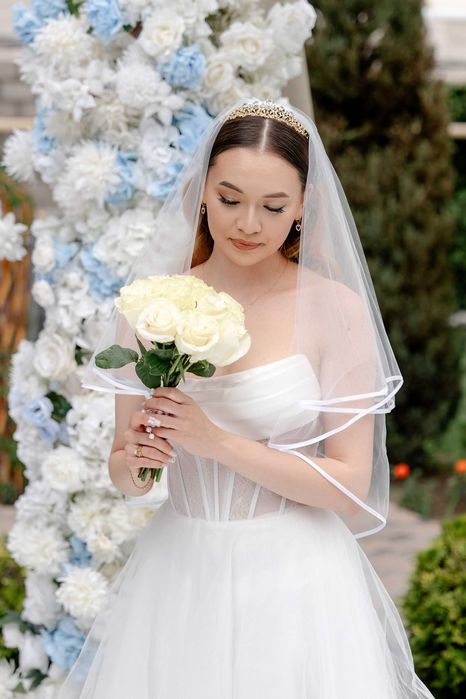 Свадебная фата с заколкой-гребнем