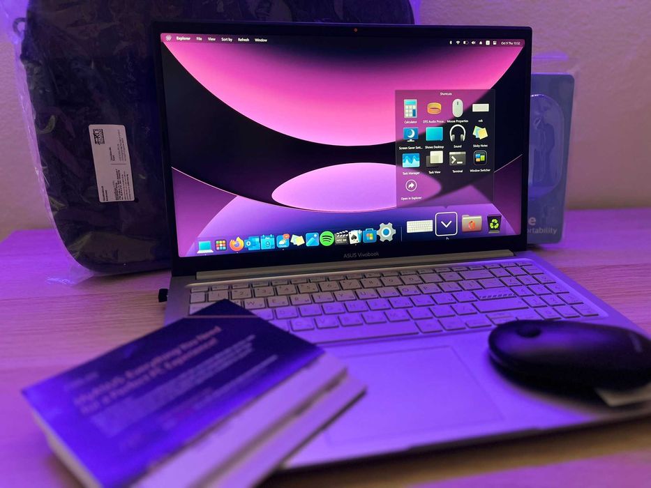 ASUS Vivobook 15 / Windows 11 Pro / Office 2024 Pro +