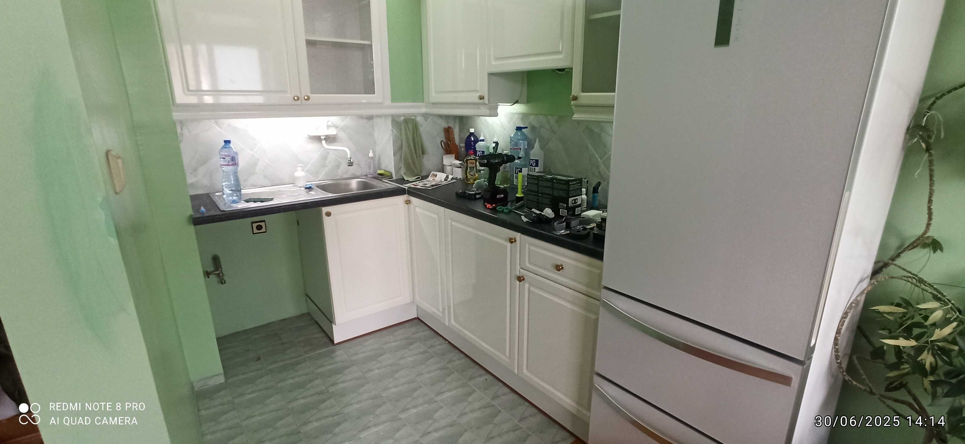 Продавам МДФ кухня