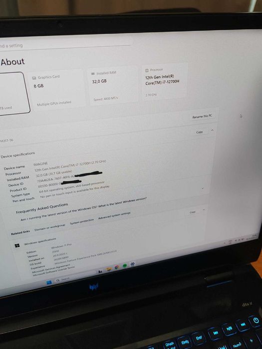 Acer Predator Helios 300  17.3'' 32RAM i7 RTX 3070ti 8GB