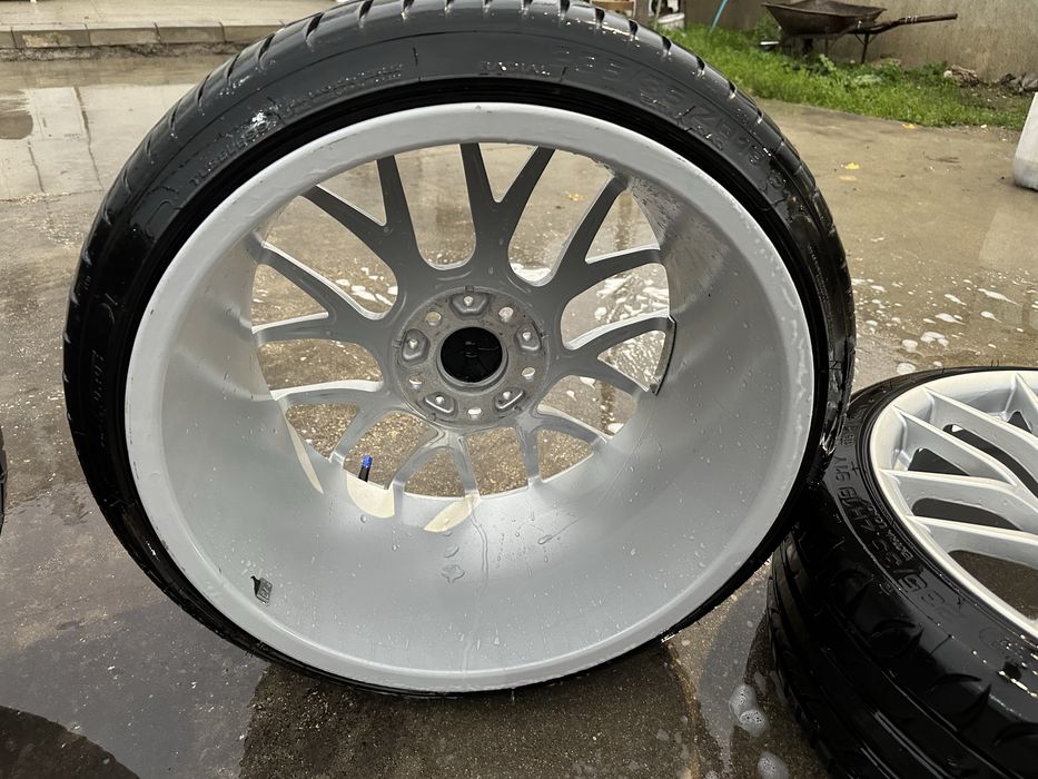 Джанти style 359 с гуми