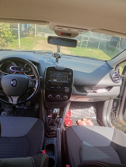 Vând  Renault Clio 2013