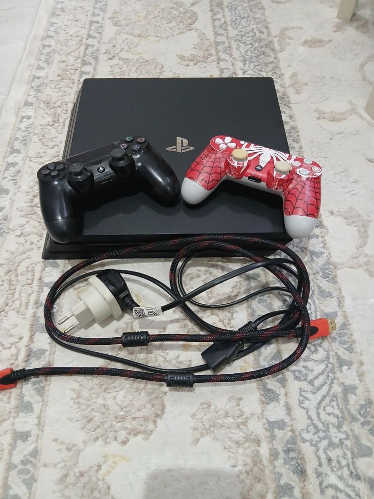 PlayStation 4 sotiladi! Holat zoor!! Ishonchli!!!
