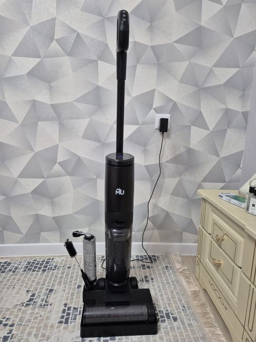 Моющий пылесос    MU