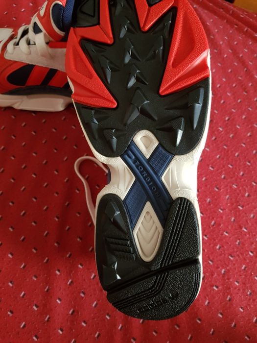 Vand ADIDAS nr 43 noi