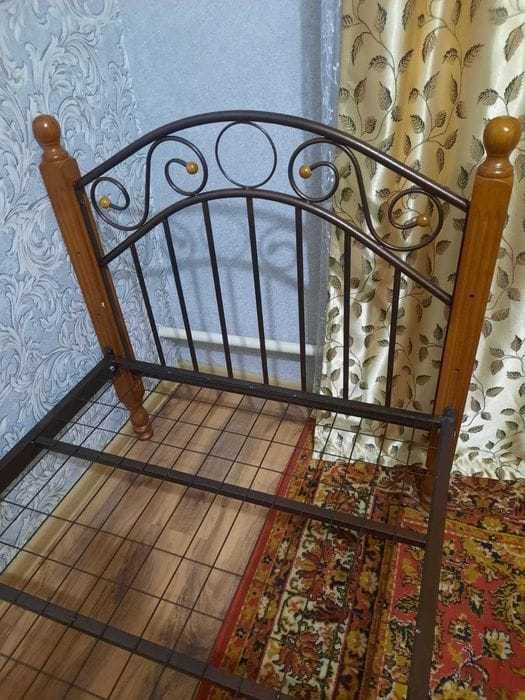Продам 2х ярусную кровать