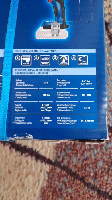 DeWalt bormașina și Bosch