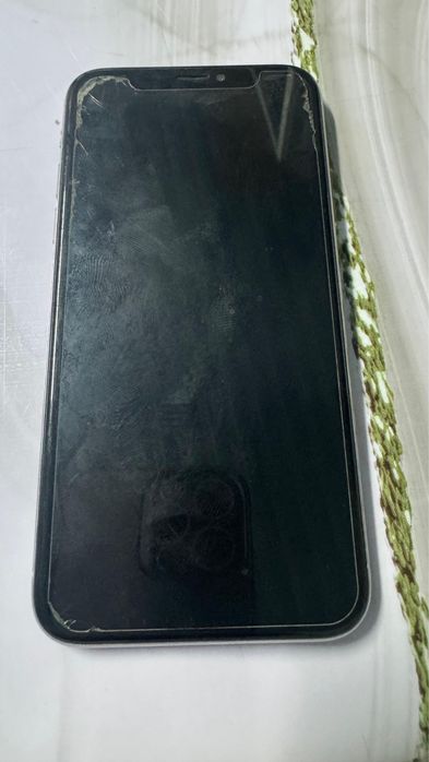 Iphone x 64 г сост нормально