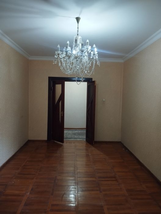 Аренда. Тузел 1 массивида 3 хонали уй ижарага берилади.