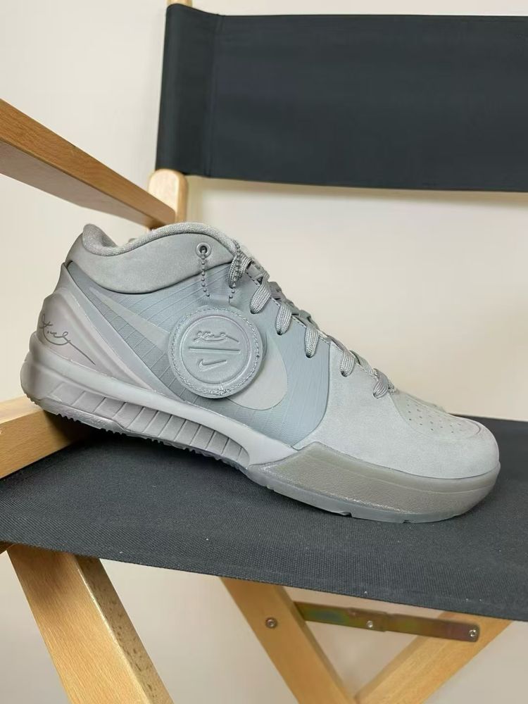 Nike Kobe 4 Protro (avem toate modelele)
