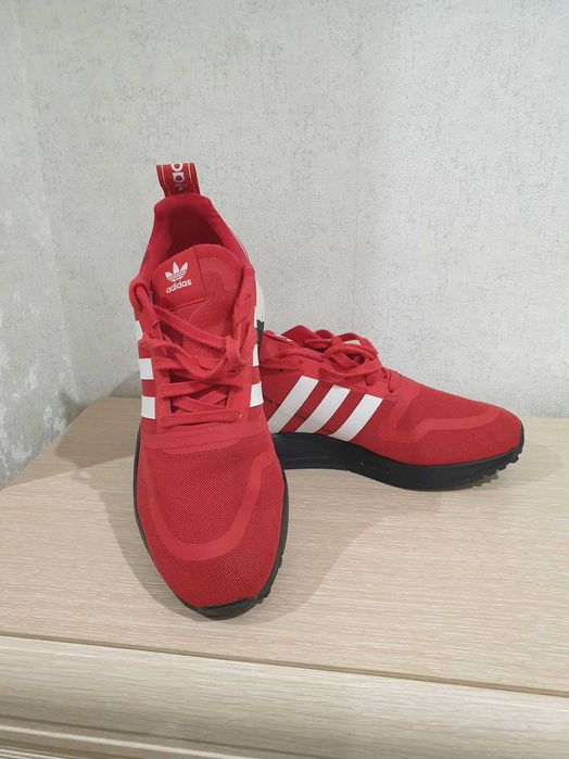 Кроссовки мужские ADIDAS