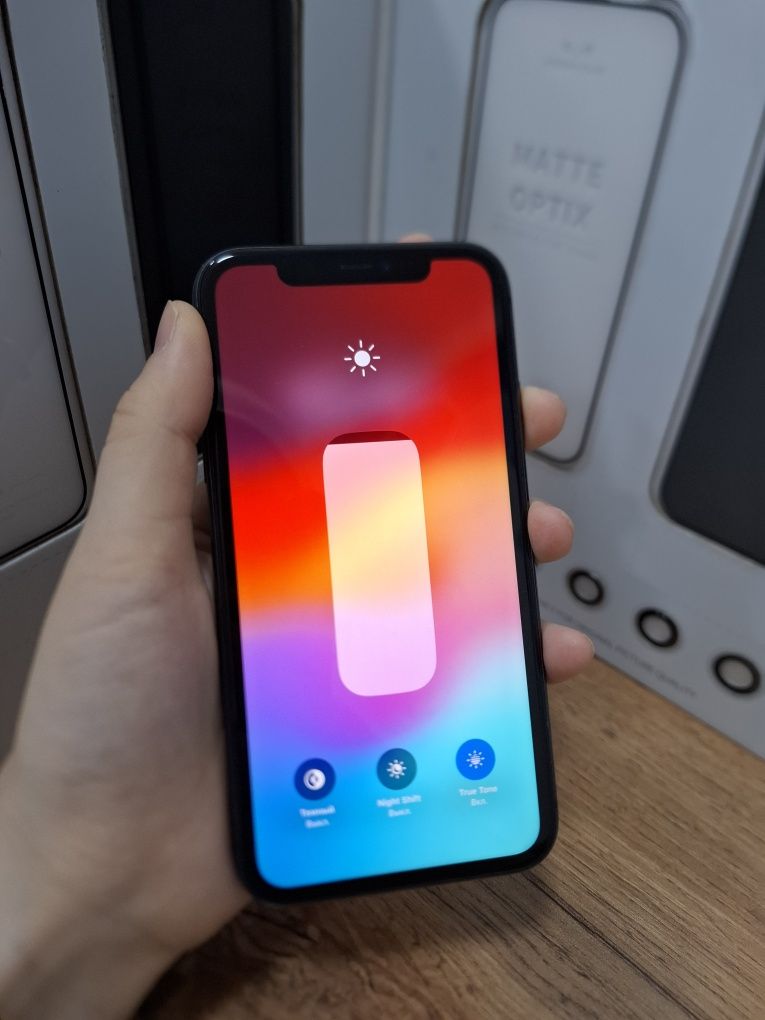Iphone 11 64 gb 74 %