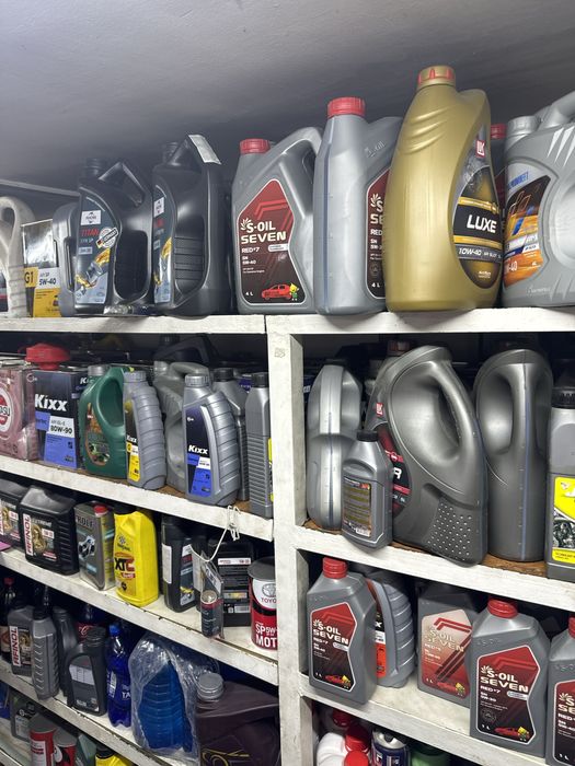 Распродажа авто масла и аксессуаров