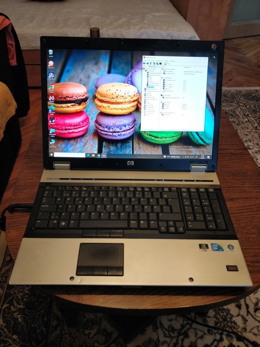 Работна станция HP 8730w