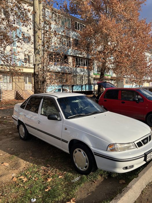 Продаётся нексия 1