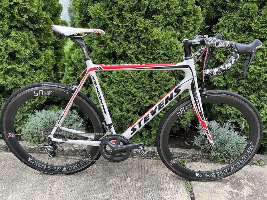Bicicleta Cursiera STEVENS XENON FULL CARBON full Shimano Ultegra
