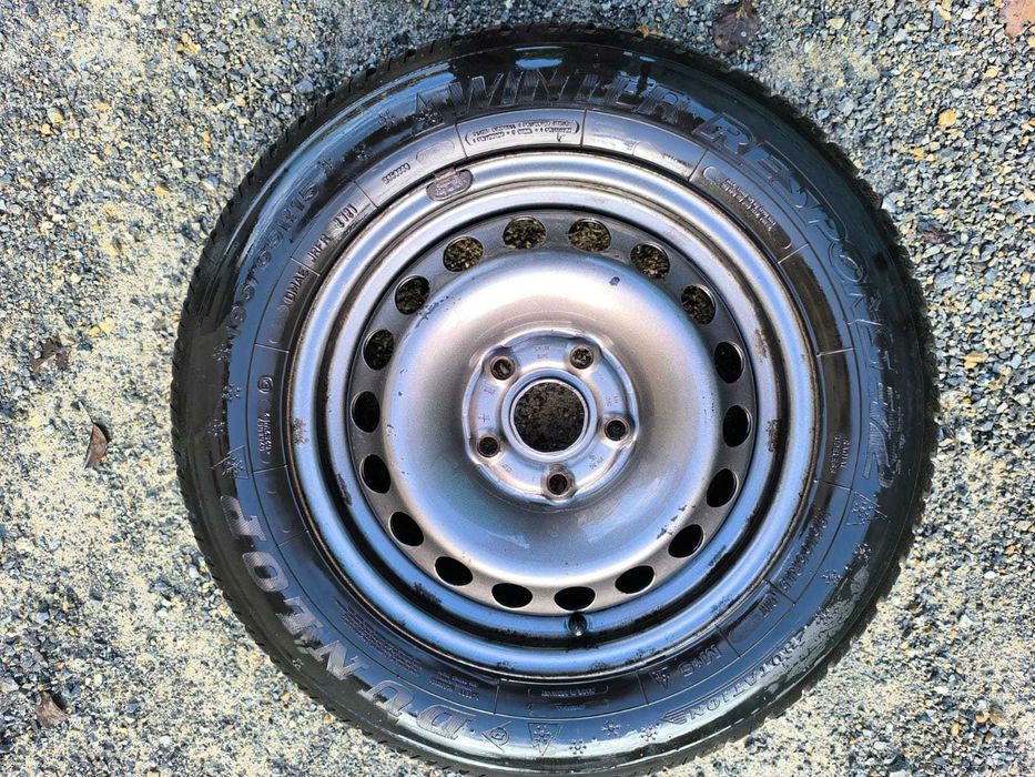 Гуми DUNLOP Winter Response 2 195/65 R15 91T с оригинални джанти VW